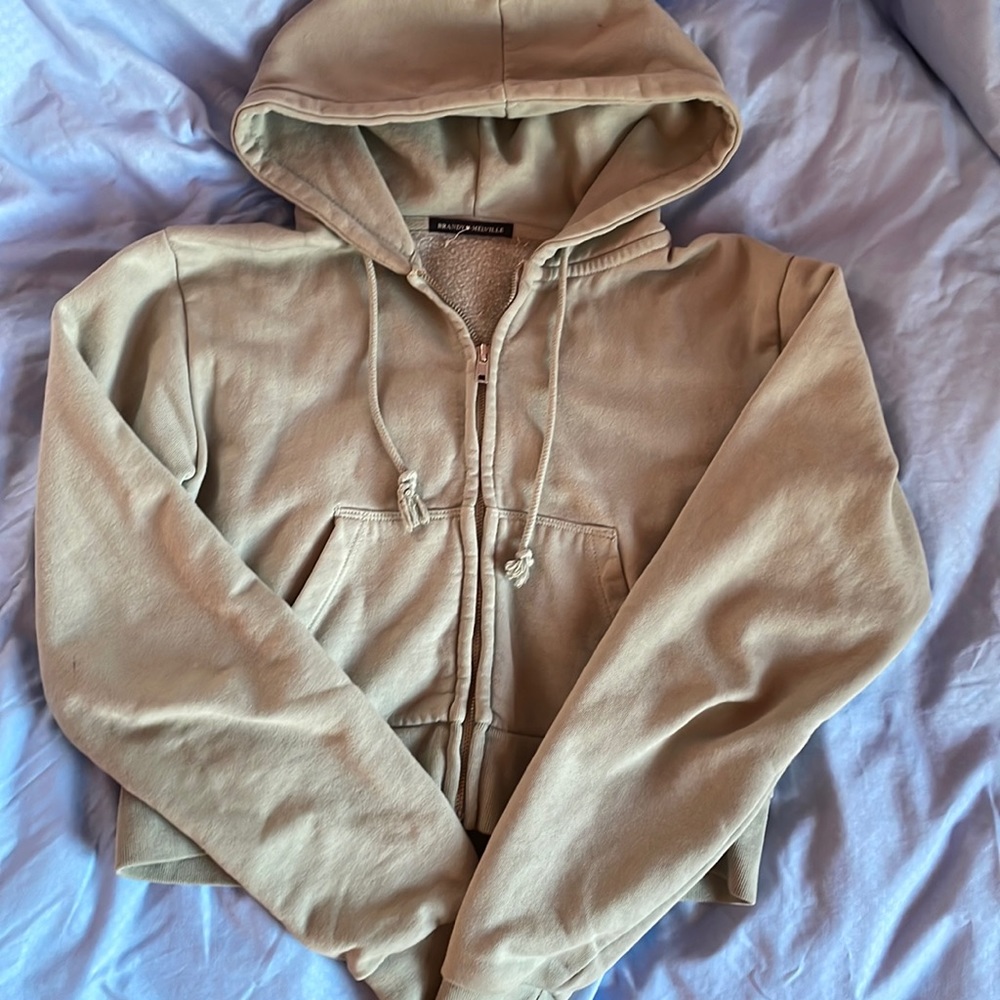 LOT of Brandy Melville cropped hoodies